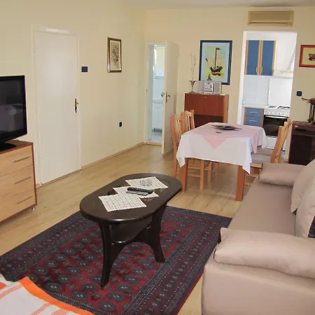 Apartments Nin Apartman Nin