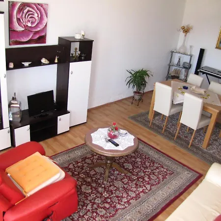 Apartments Nin