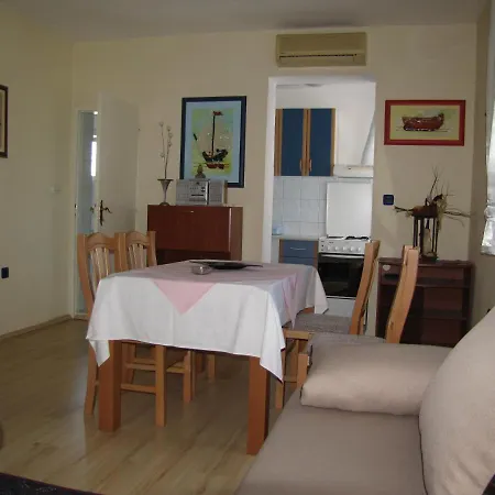 Apartman Apartments Nin