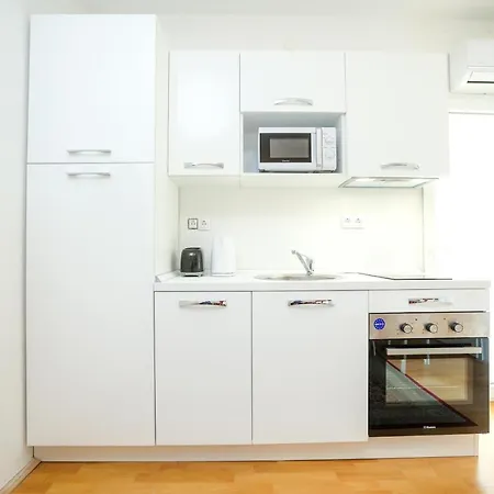 Apartman Apartments Nin *
