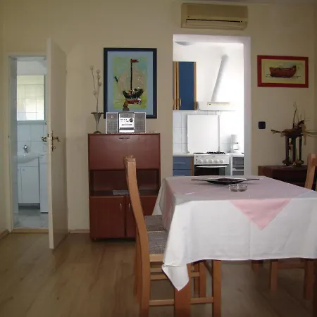 Apartman Apartments Nin