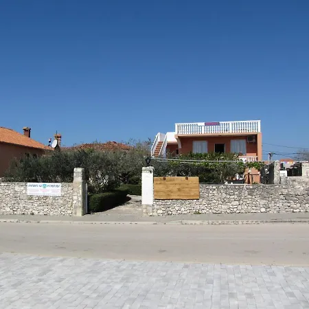 Apartman Apartments Nin *