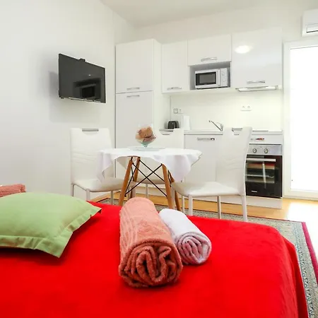 Apartments Nin Апартаменты