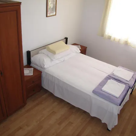 Апартаменты Apartments Nin *